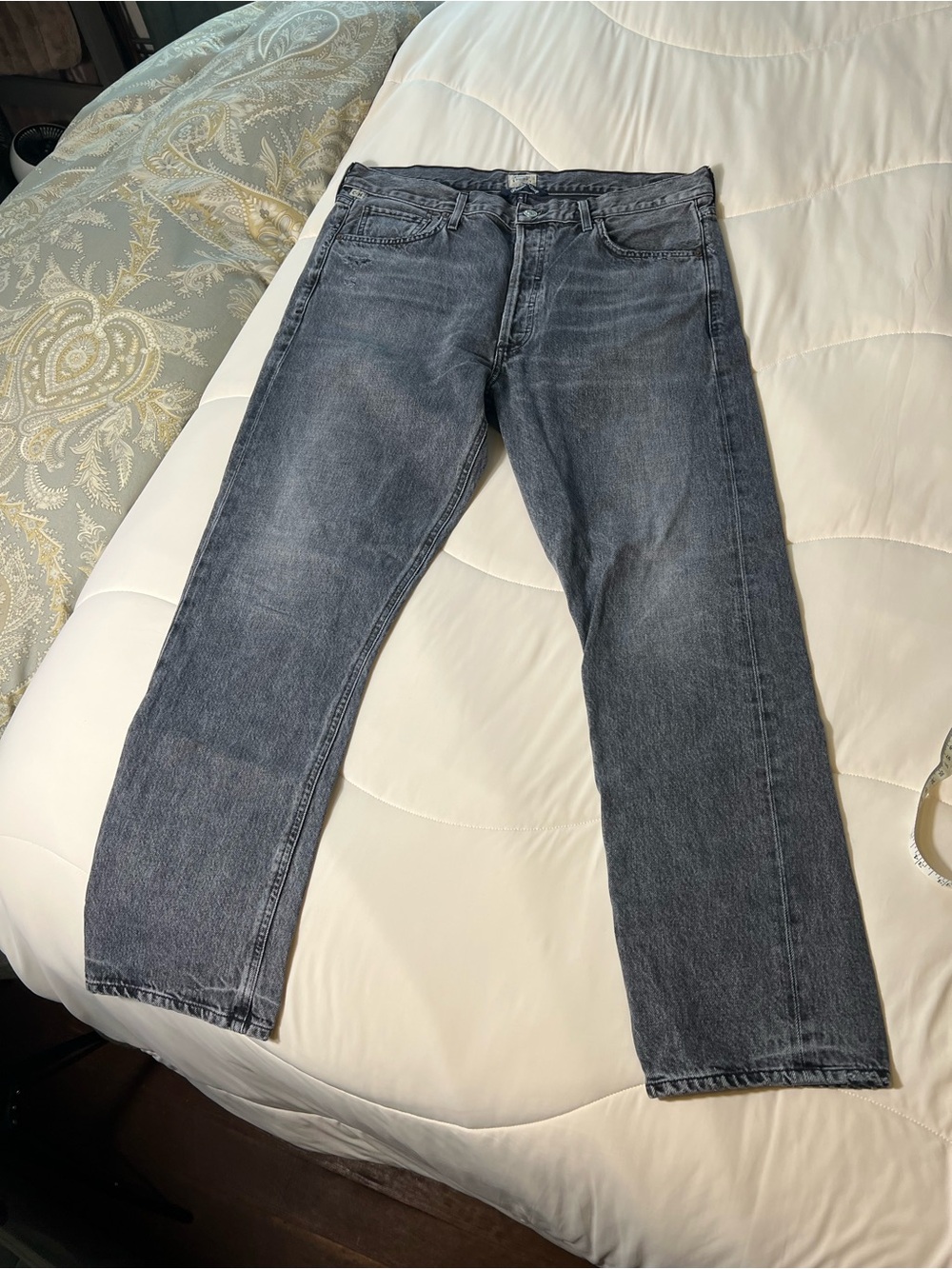 Citizens Of Humanity Charlotte High Rise Straight Jeans in Faded Gray